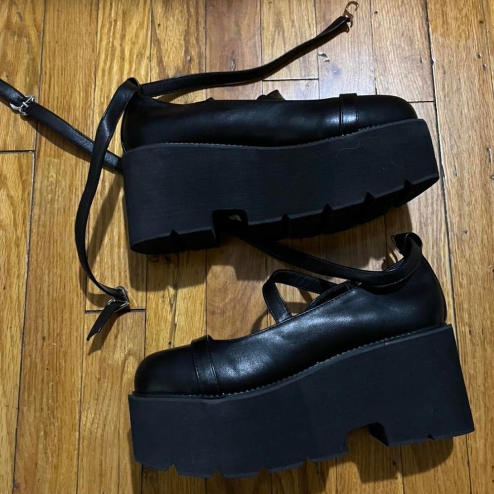 Heart chunky lace up pumps (SOLD)